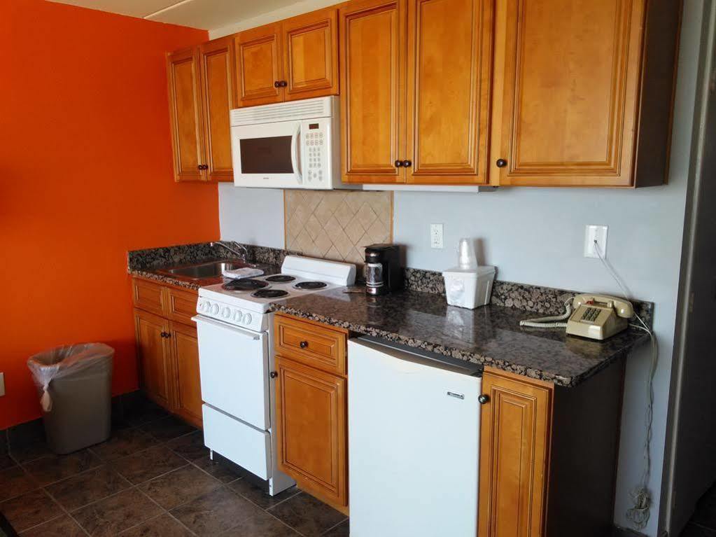 Marjac Suites Virginia Beach Oceanfront エクステリア 写真